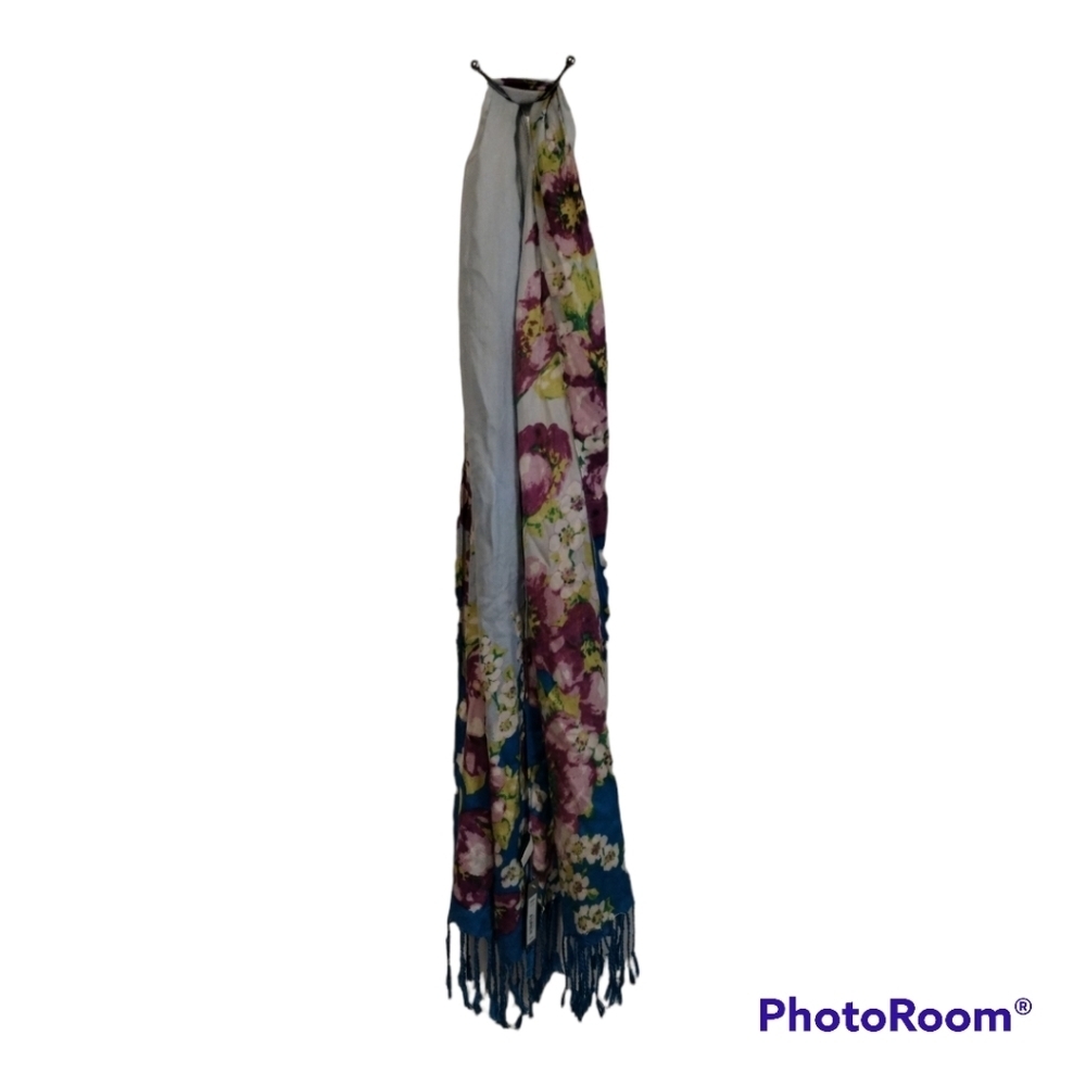 NWT Apt.9 blue and floral scarf‎